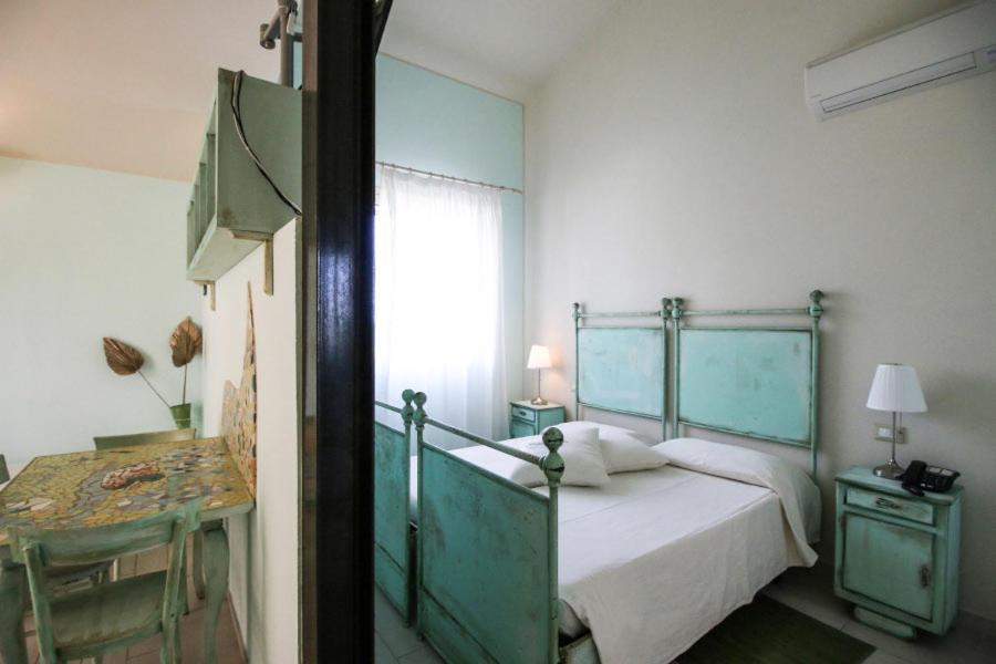 Lucciole Nella Nebbia Hotel Stellata Ngoại thất bức ảnh